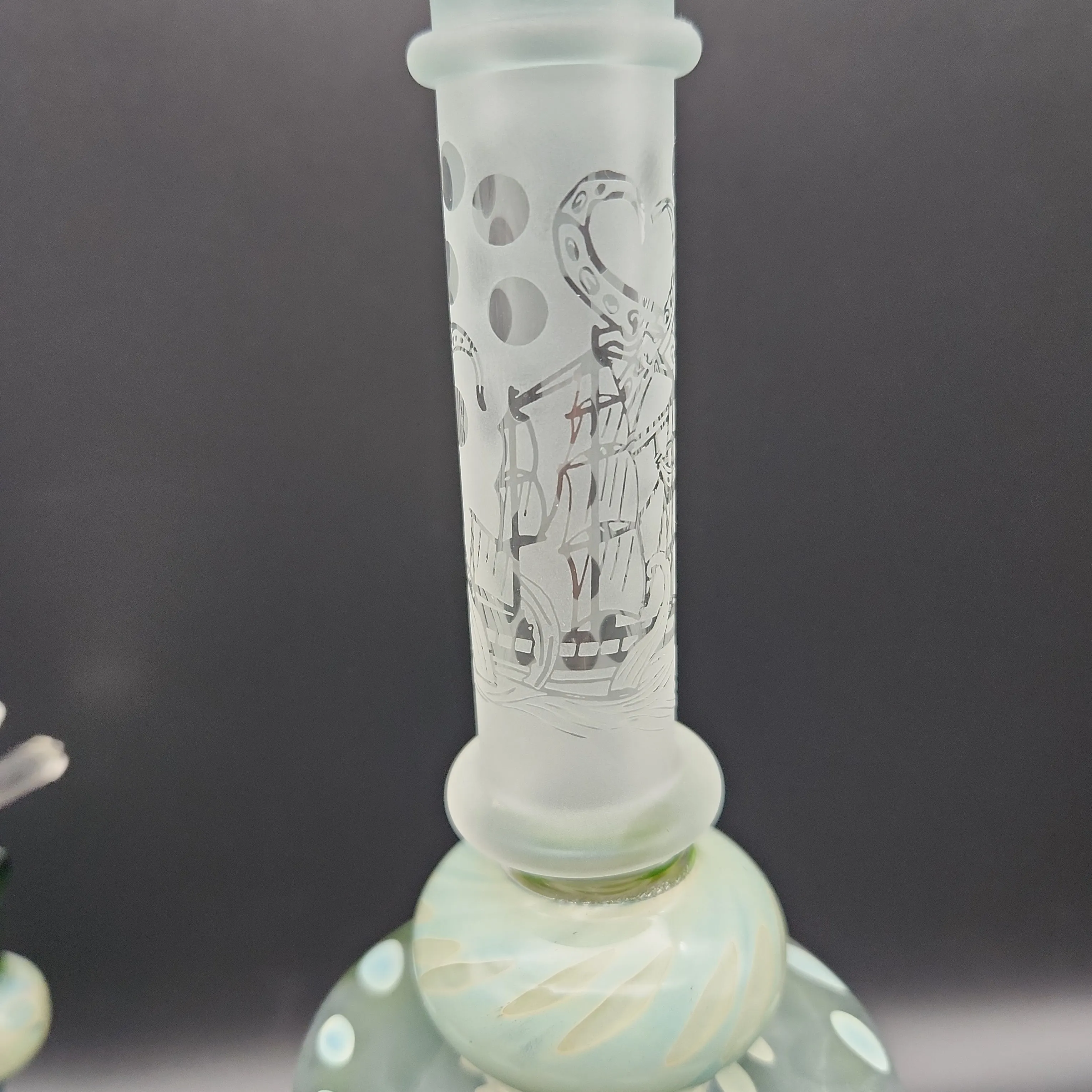 9.5" Kraken Tentacle Sandblasted Water Pipe