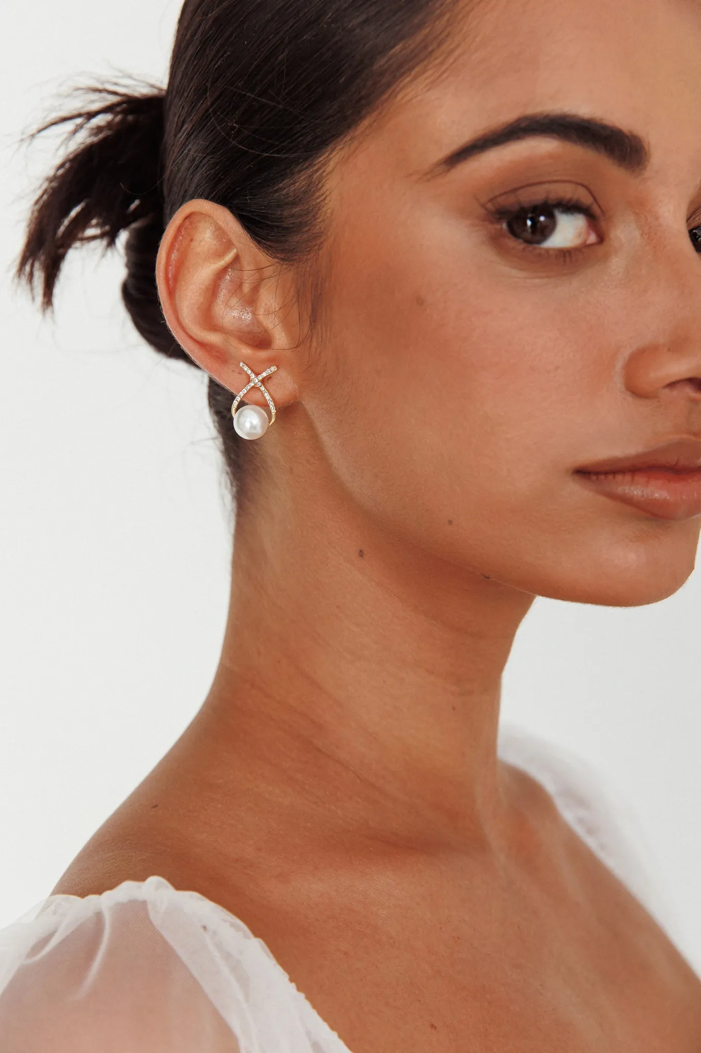 Aliyah Diamante X Pearl Earrings Gold