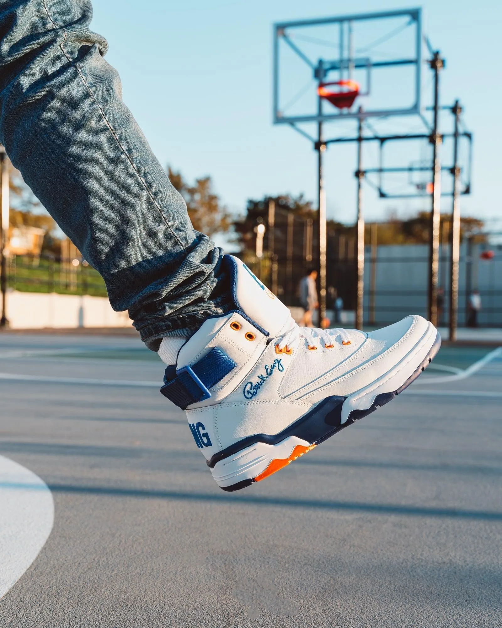 (Men's) Ewing Athletics 33 Hi OG PE 'Knicks Home' White / Royal 1EW90014-136