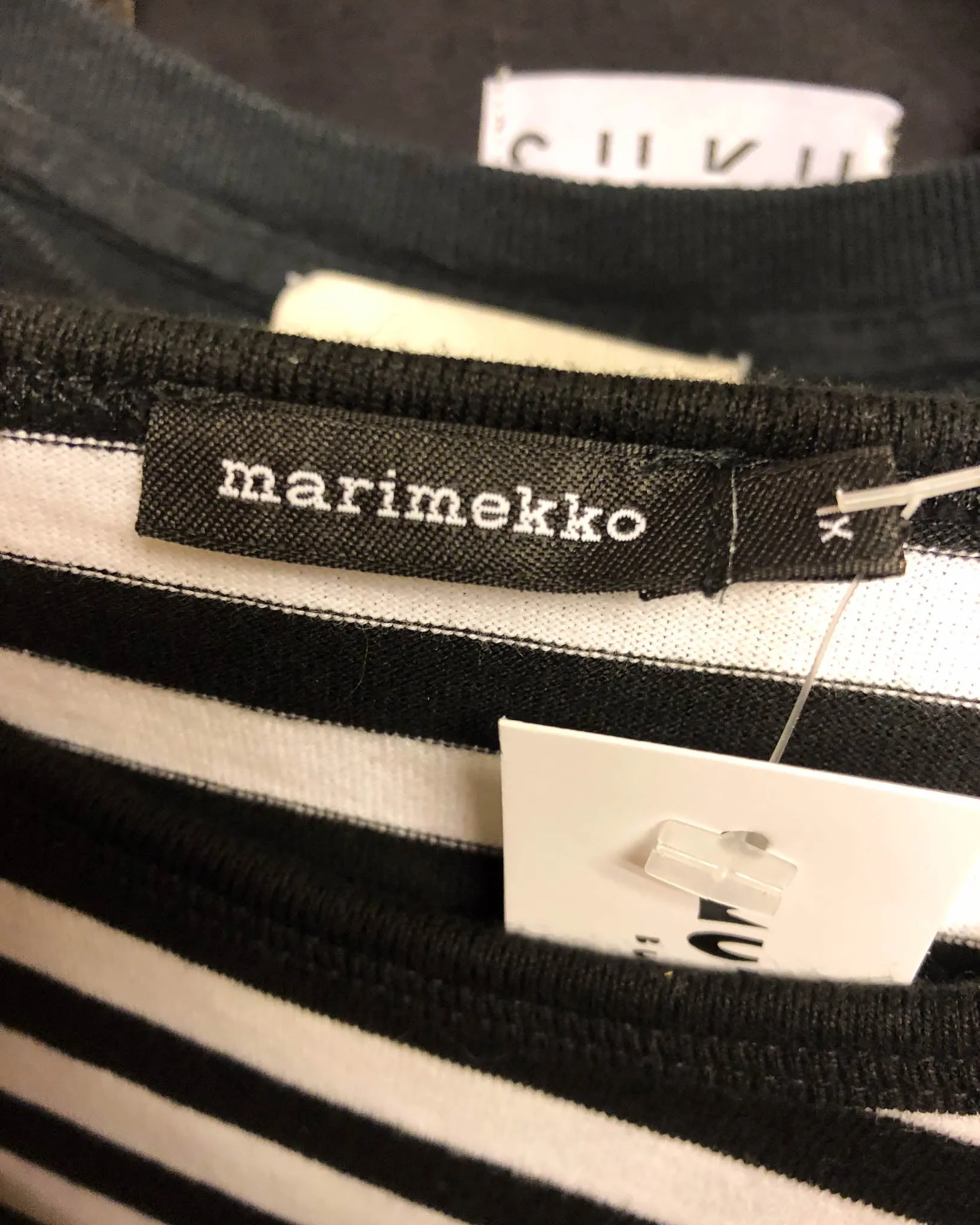 Size XL - Marimekko Logo Mari T-Shirt